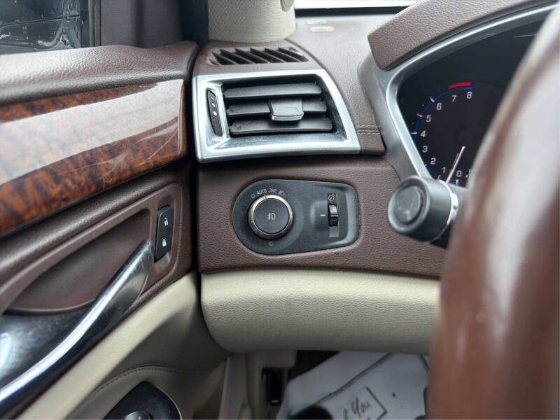 2013 Cadillac SRX Performance Collection