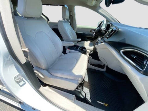 2018 Chrysler Pacifica Touring L