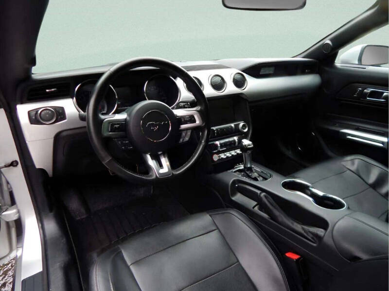 2015 Ford Mustang EcoBoost Premium