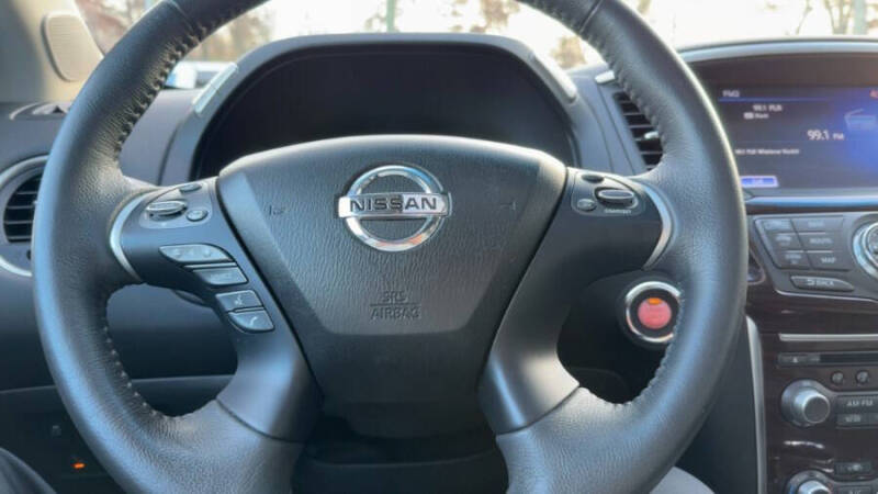 2016 Nissan Pathfinder