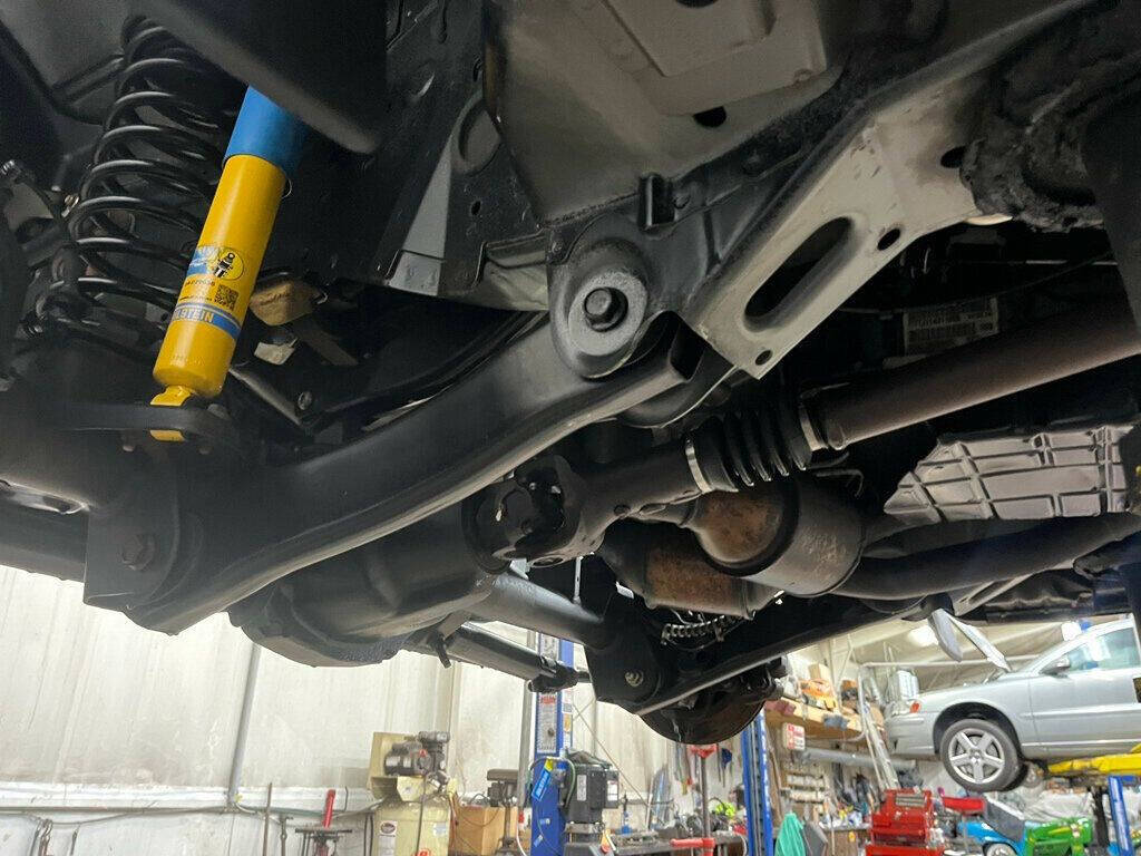 2004 Jeep Grand Cherokee 27