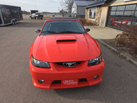 2004 Ford Mustang GT Deluxe