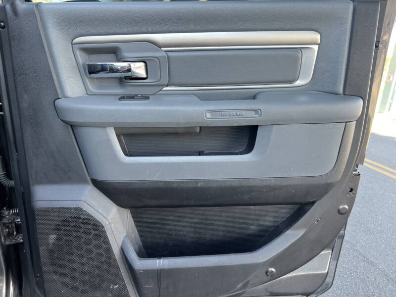 2016 RAM 1500 Big Horn