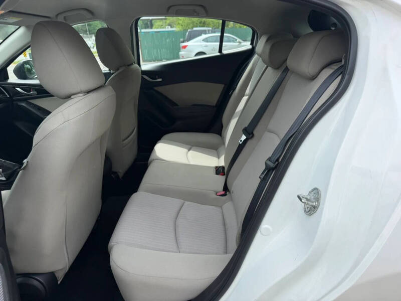 2014 Mazda MAZDA3 i Sport