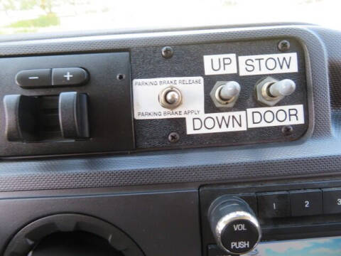 2011 Ford E-Series E-350 SD XLT