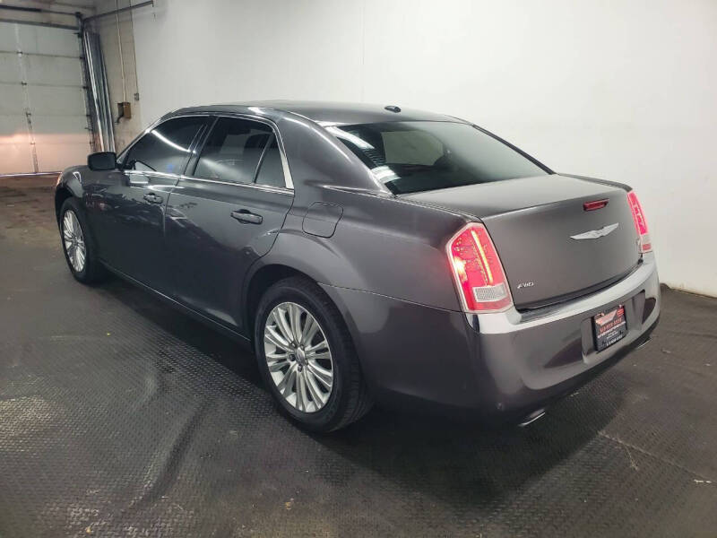 2014 Chrysler 300