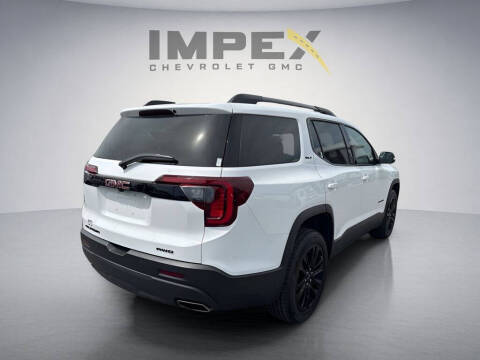 2023 GMC Acadia SLT