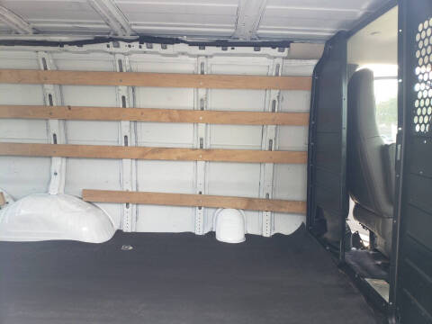 2020 Chevrolet Express 2500