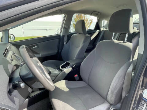 2014 Toyota Prius Plug-in Hybrid