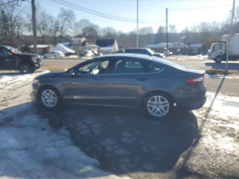 2015 Ford Fusion SE