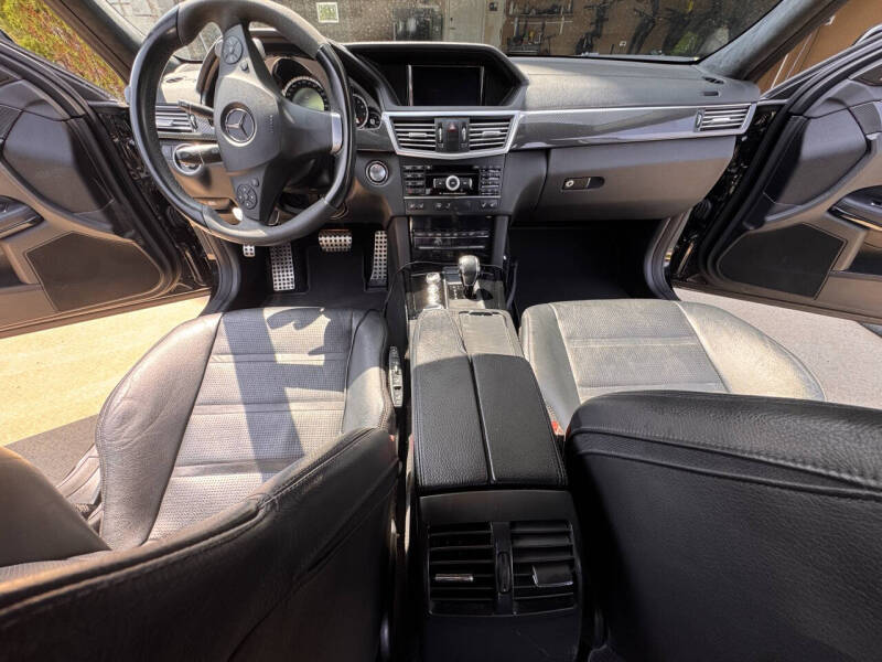 2011 Mercedes-Benz E-Class E 63 AMG