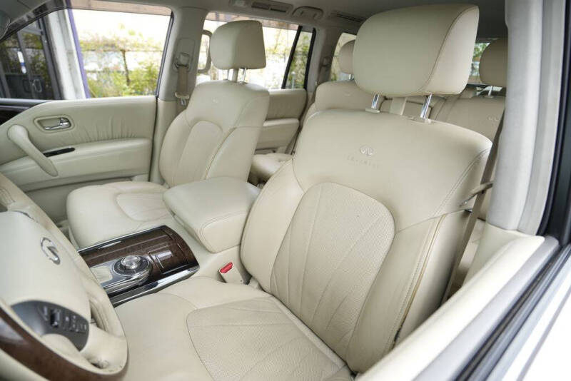 2012 Infiniti QX56