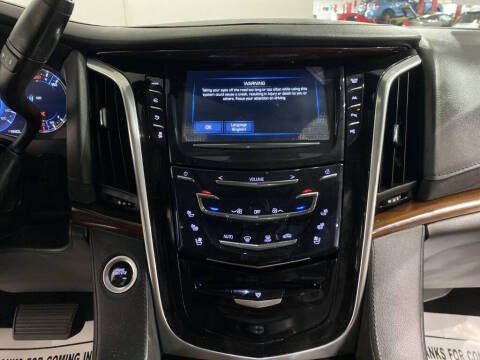 2020 Cadillac Escalade Luxury
