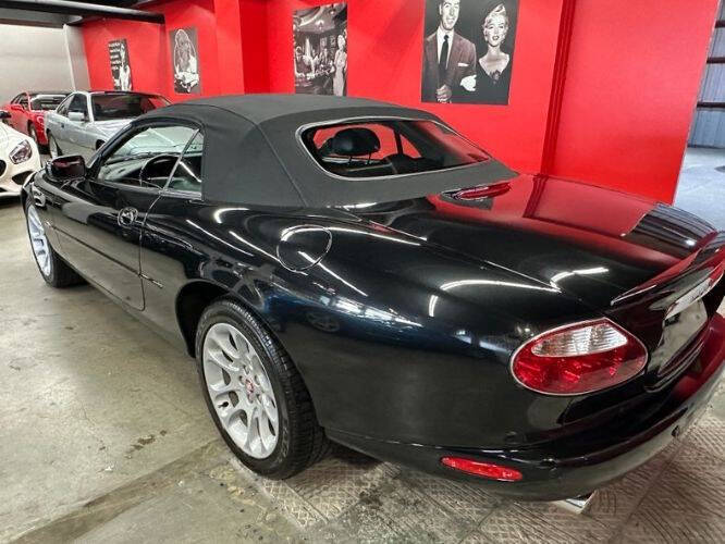 2001 Jaguar XKR