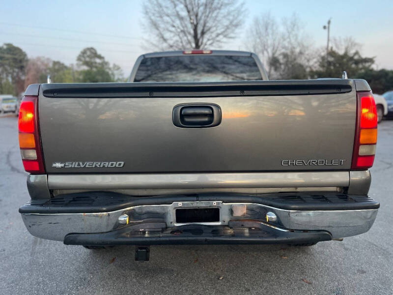 2000 Chevrolet Silverado 1500 LS