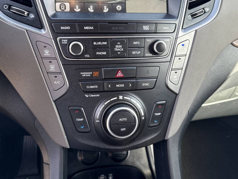 2017 Hyundai Santa Fe