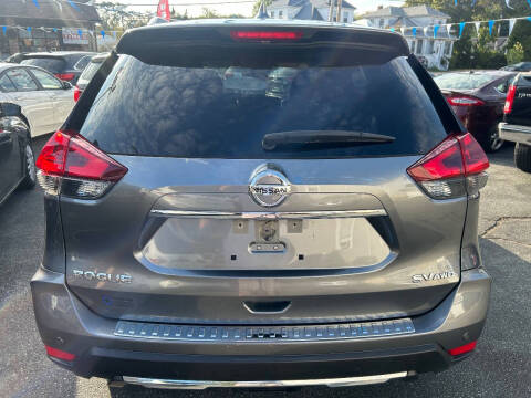 2019 Nissan Rogue SV