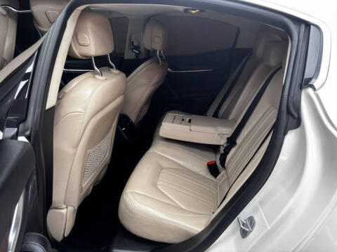 2014 Maserati Ghibli