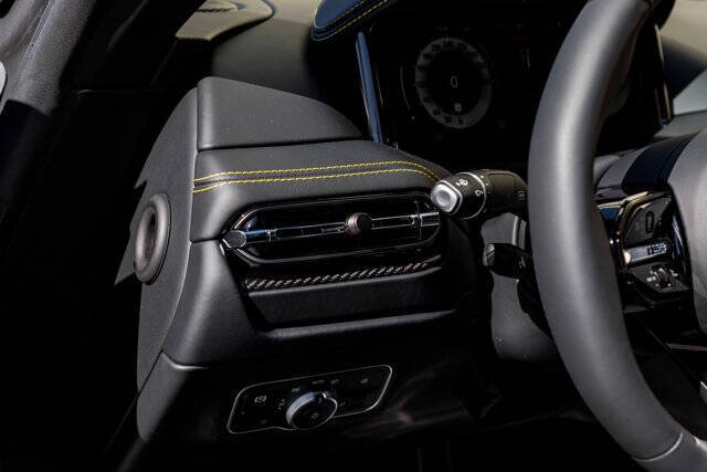 2026 Aston Martin DB12 V8