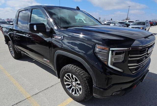 Used 2023 GMC Sierra 1500 AT4 with VIN 3GTUUEEL5PG273298 for sale in Bloomington, IL