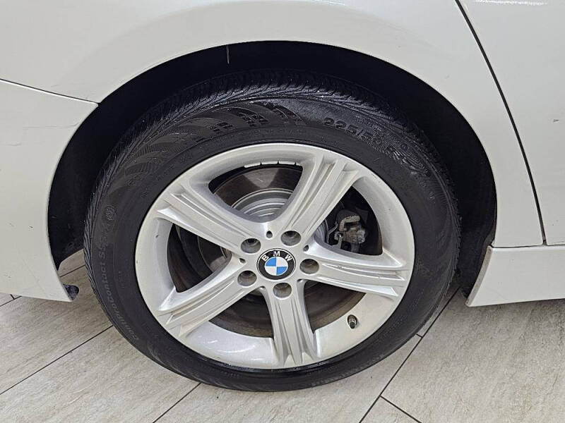 2015 BMW 3 Series 328i