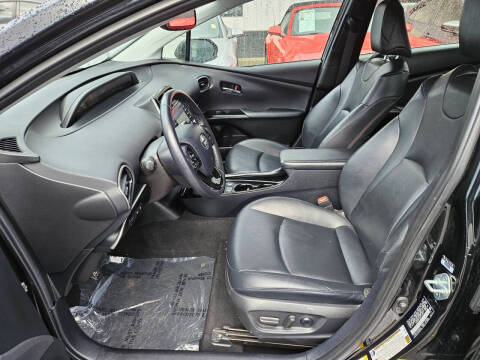 2020 Toyota Prius XLE