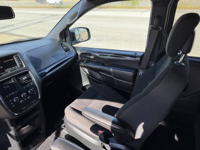 2017 Dodge Grand Caravan SE