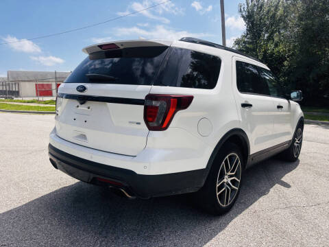 2016 Ford Explorer Sport