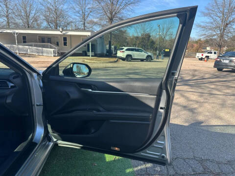 2019 Toyota Camry XSE