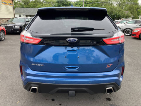 2019 Ford Edge ST