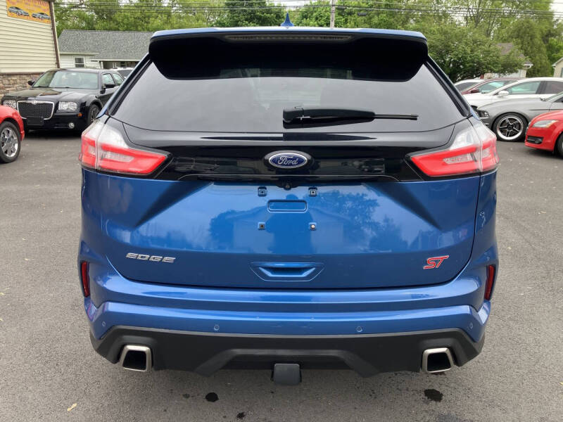 2019 Ford Edge ST
