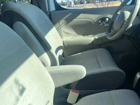 2012 Nissan cube