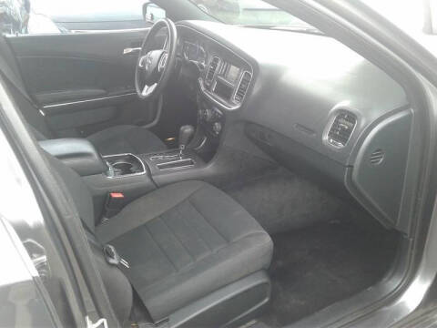 2013 Dodge Charger SE