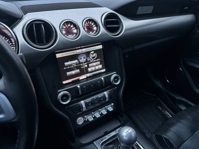 2015 Ford Mustang EcoBoost Premium