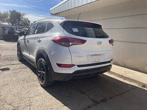 2016 Hyundai Tucson SE
