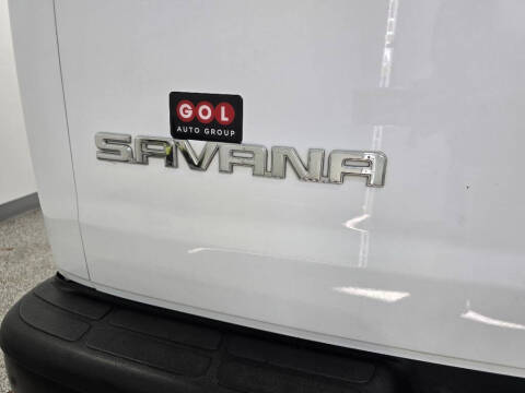 2022 GMC Savana 2500