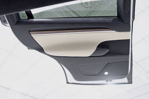 2022 Tesla Model X