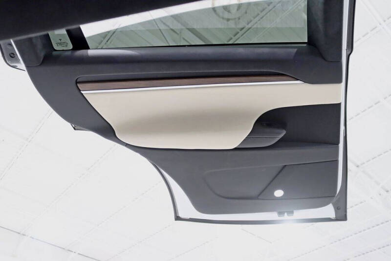 2022 Tesla Model X