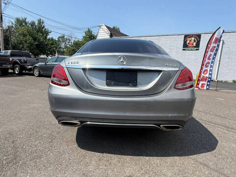 2016 Mercedes-Benz C-Class