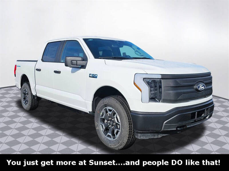 2024 Ford F-150 Lightning Pro