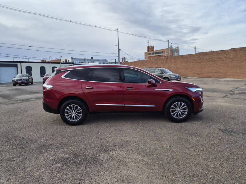 2024 Buick Enclave Essence