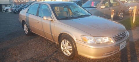 2000 Toyota Camry