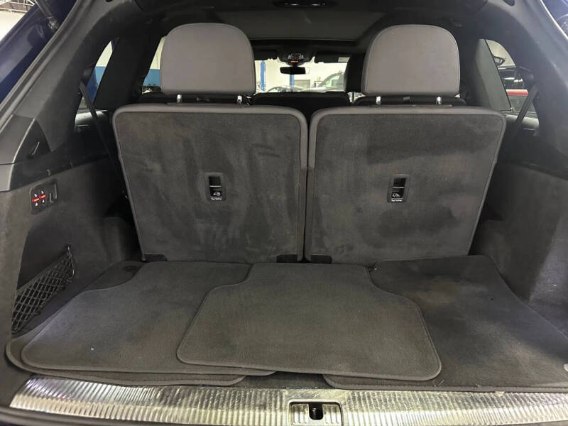 2020 Audi Q7 quattro Premium Plus 45 TFSI