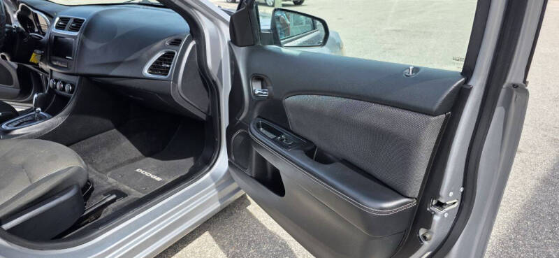 2014 Dodge Avenger SE