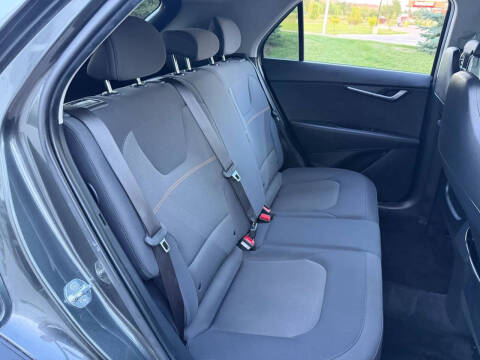 2026 Kia Niro LX