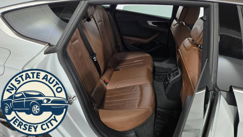 2022 Audi A5 Sportback quattro S line Premium 45 TFSI