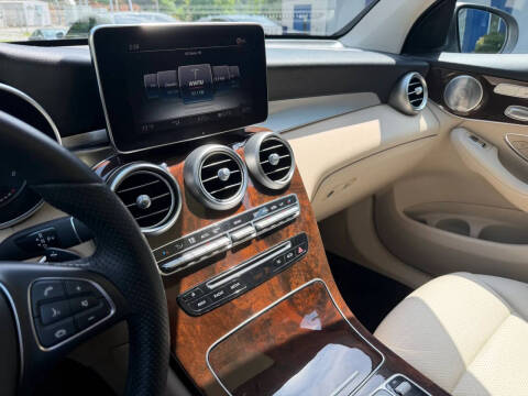 2019 Mercedes-Benz GLC GLC 300 4MATIC