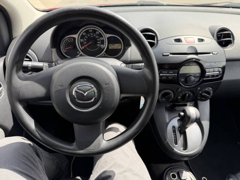 2013 Mazda MAZDA2 Sport