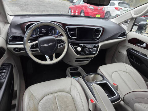 2017 Chrysler Pacifica Limited