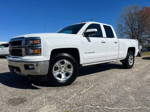 2015 Chevrolet Silverado 1500 for sale at Carworx LLC in Dunn NC